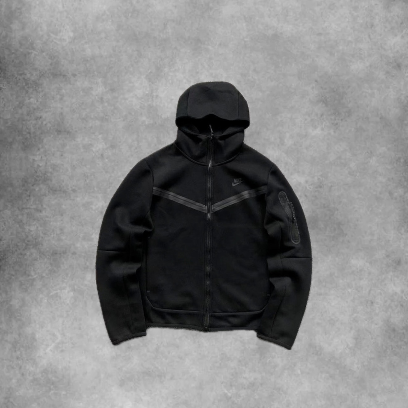 Nike tech hoodie black